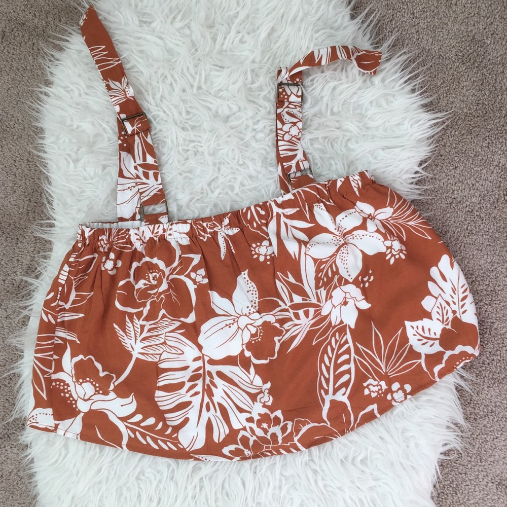 NWT Paper Crane crop top with buckle strap S